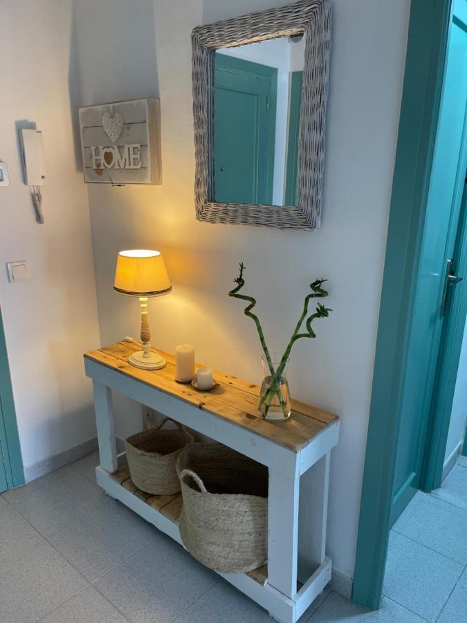 דירות סאן פליו דה גיסולס Aquamarine Sant Feliu En La Playa Con Patio מראה חיצוני תמונה