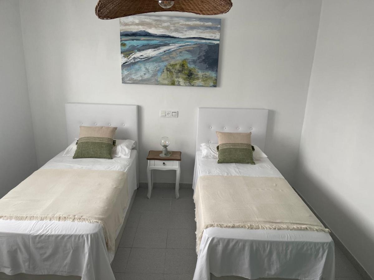 דירות סאן פליו דה גיסולס Aquamarine Sant Feliu En La Playa Con Patio מראה חיצוני תמונה